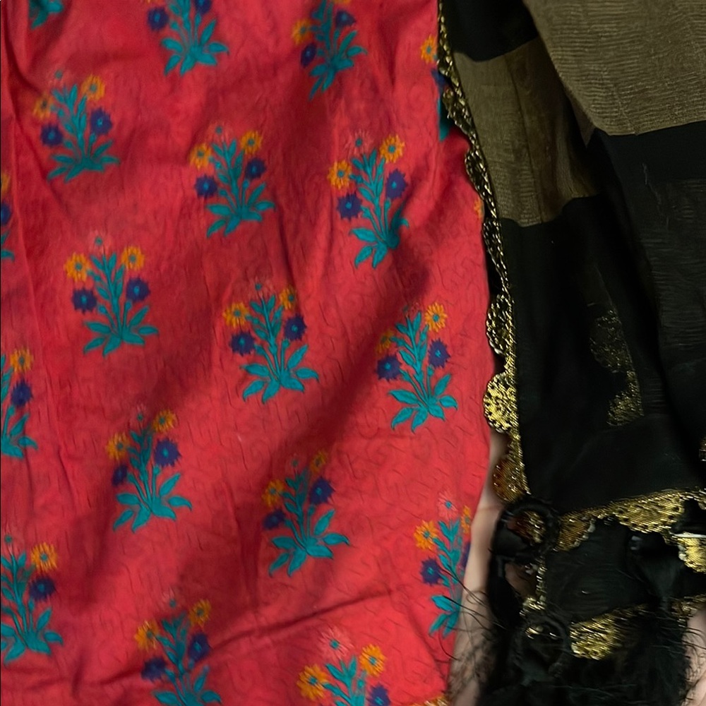 Pakistani Designer Maria B Shalwar Kameez - Picture 5 of 10